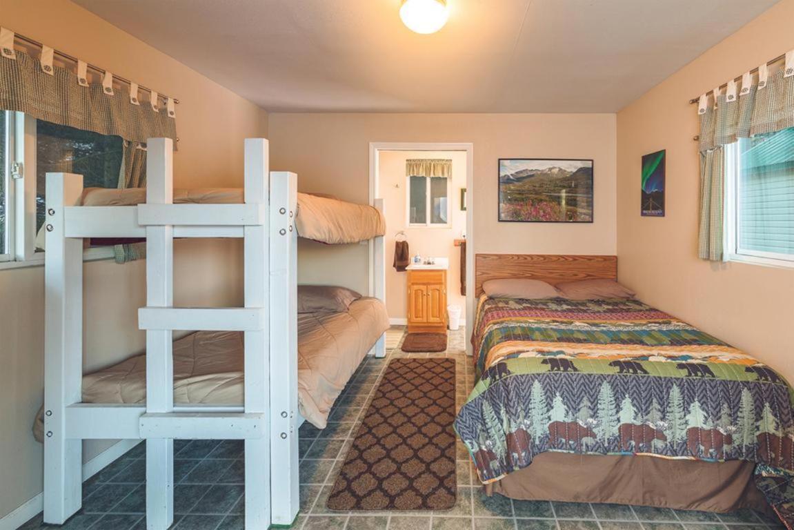 Cabin 3 Lynn View Lodge 헤인즈 외부 사진